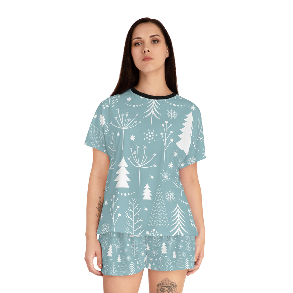 Cozy Women's Winter Pajama Set, Short Sleeves, Holiday Sleepwear, Christmas Gift, Comfortable Lounge Wear, Snowy Tree Pattern