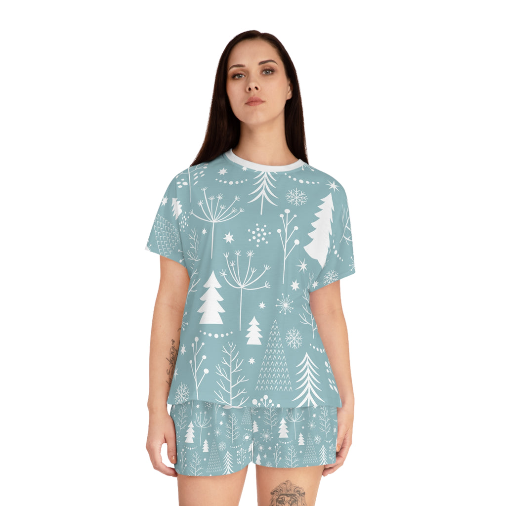 Cozy Women's Winter Pajama Set, Short Sleeves, Holiday Sleepwear, Christmas Gift, Comfortable Lounge Wear, Snowy Tree Pattern